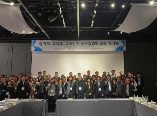 썸네일 이미지 출력